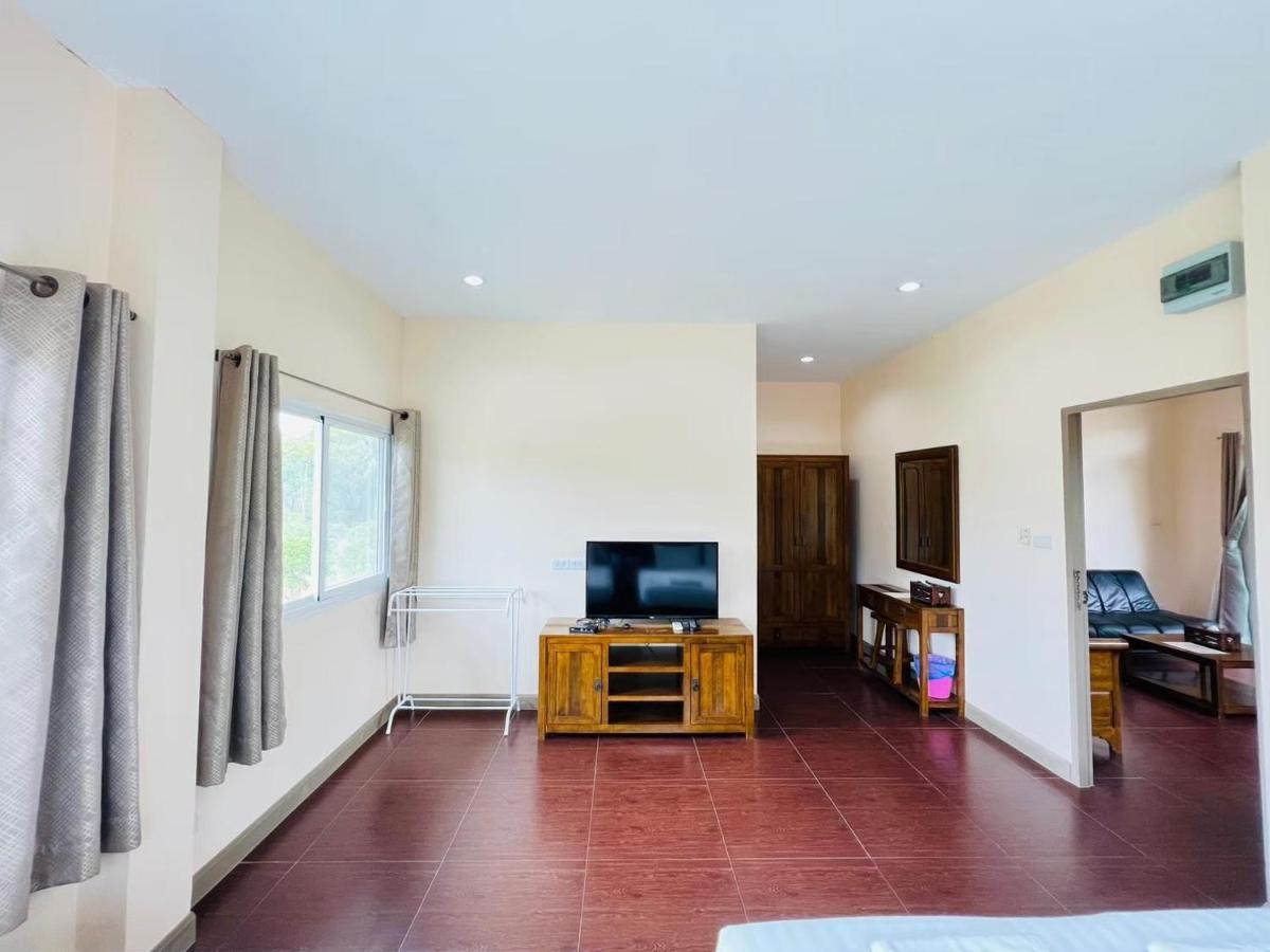 Hotel Baan Suan Khun Yaiy Ban Wang Takhrai Zewnętrze zdjęcie