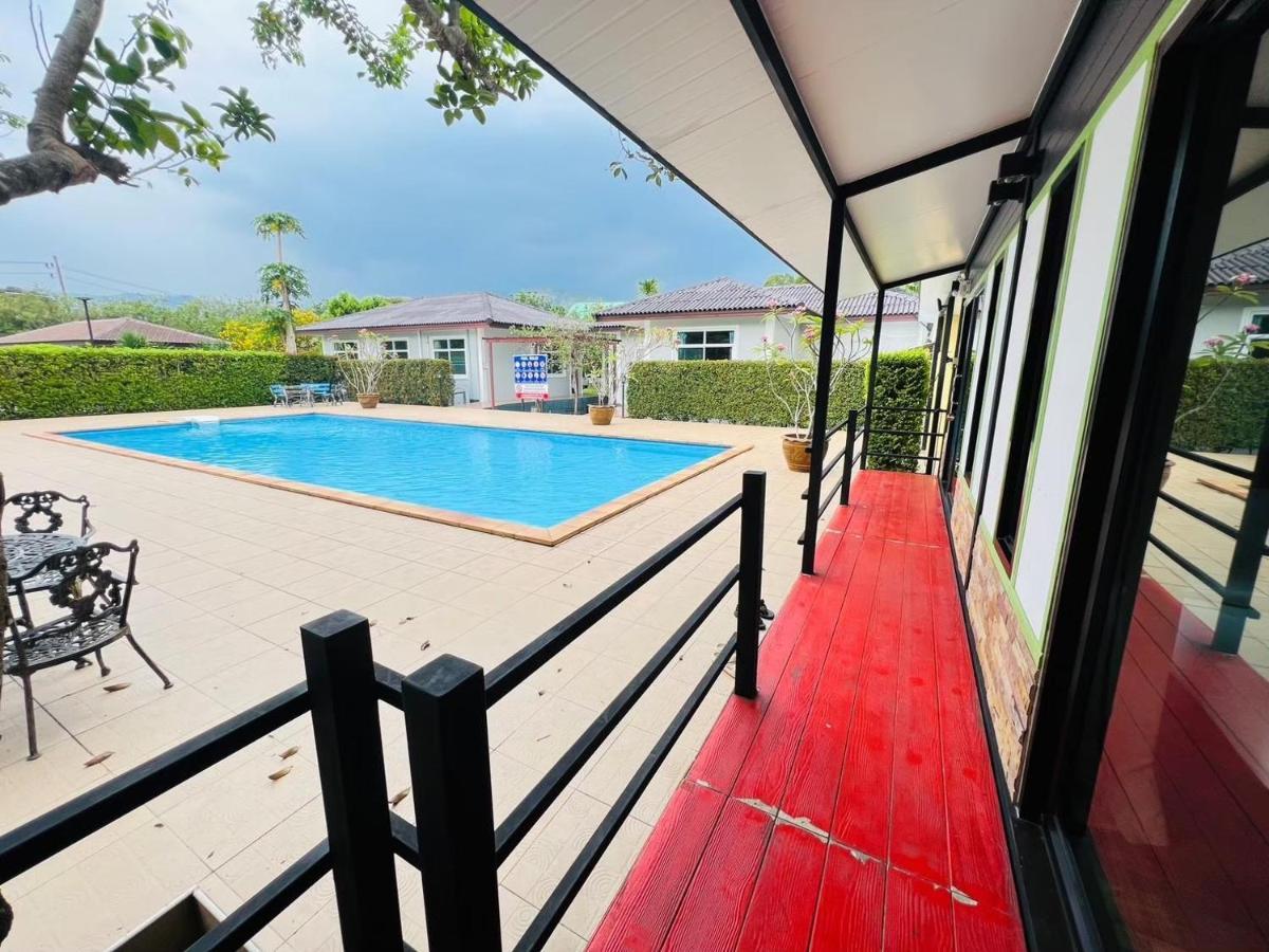 Hotel Baan Suan Khun Yaiy Ban Wang Takhrai Zewnętrze zdjęcie
